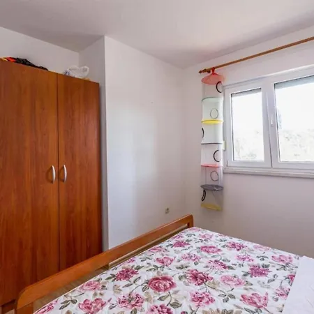 Orange Apartament Trogir